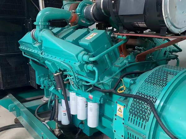 蓟州更换100kW柴油发电机组机油时，需要注意哪些事项？